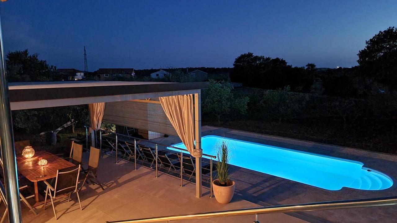 מדולין Naturia Holiday House מראה חיצוני תמונה
