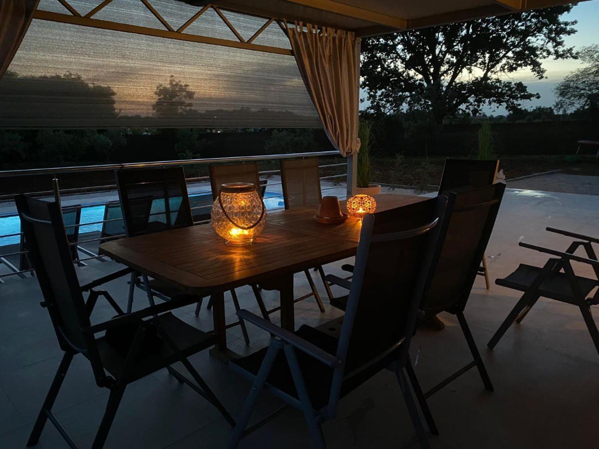 מדולין Naturia Holiday House מראה חיצוני תמונה