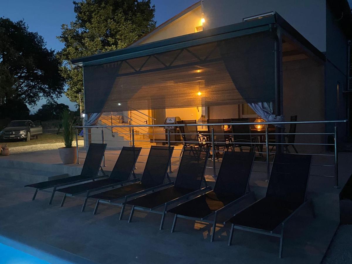 מדולין Naturia Holiday House מראה חיצוני תמונה